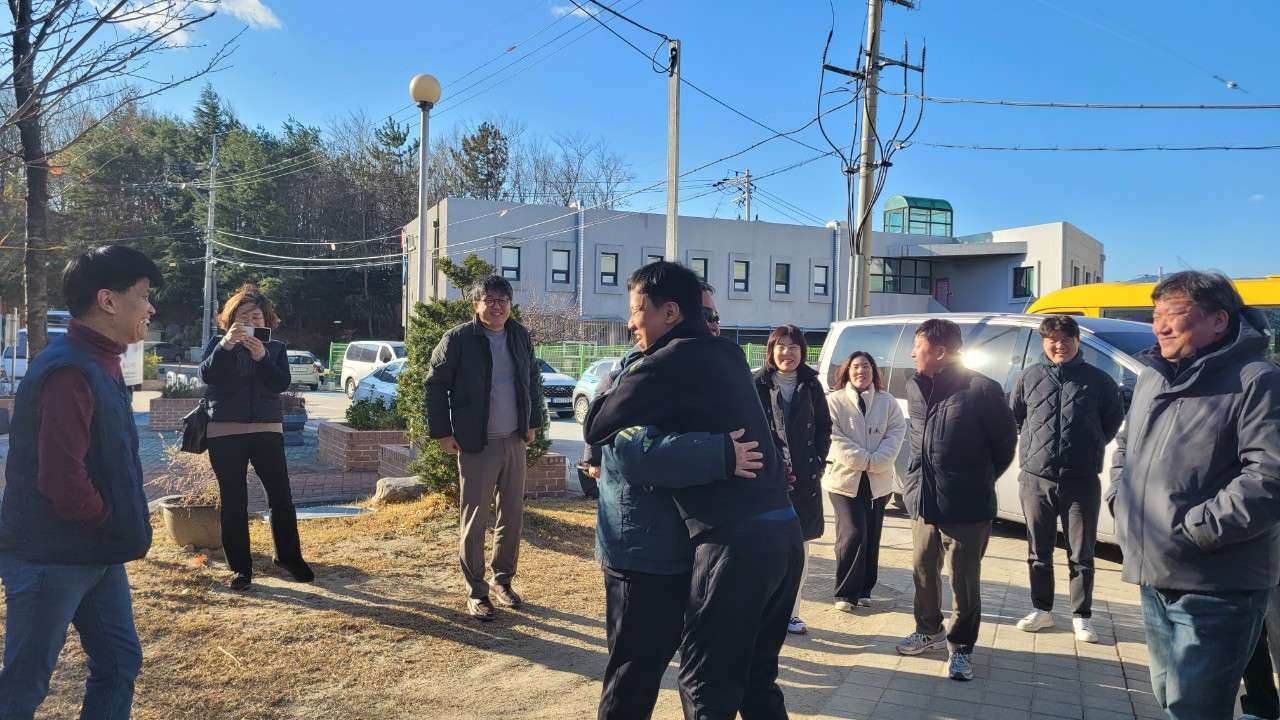 사본 -8_853Ud018svc1vj6ogdj5j4rv_vd3dgs.jpg