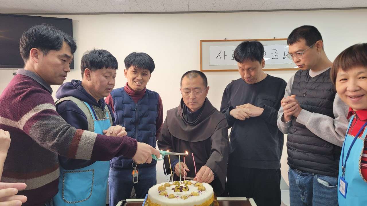 사본 -8_i53Ud018svc1x8osjsu47obw_vd3dgs.jpg