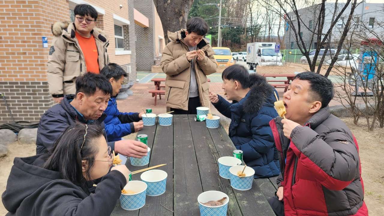 사본 -e_7d7Ud018svc1s1yrzln19m2y_vd3dgs.jpg