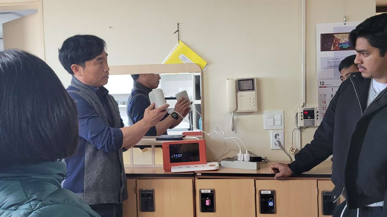 사본 -j_j24Ud018svc1fgoz8fv6av6r_vd3dgs.jpg