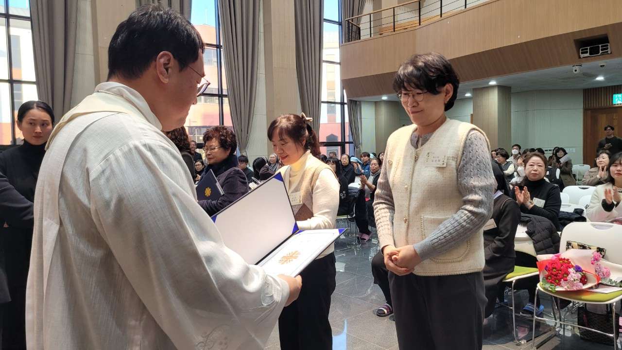 사본 -d_c29Ud018svc1vg5n2j4hr5er_vd3dgs.jpg