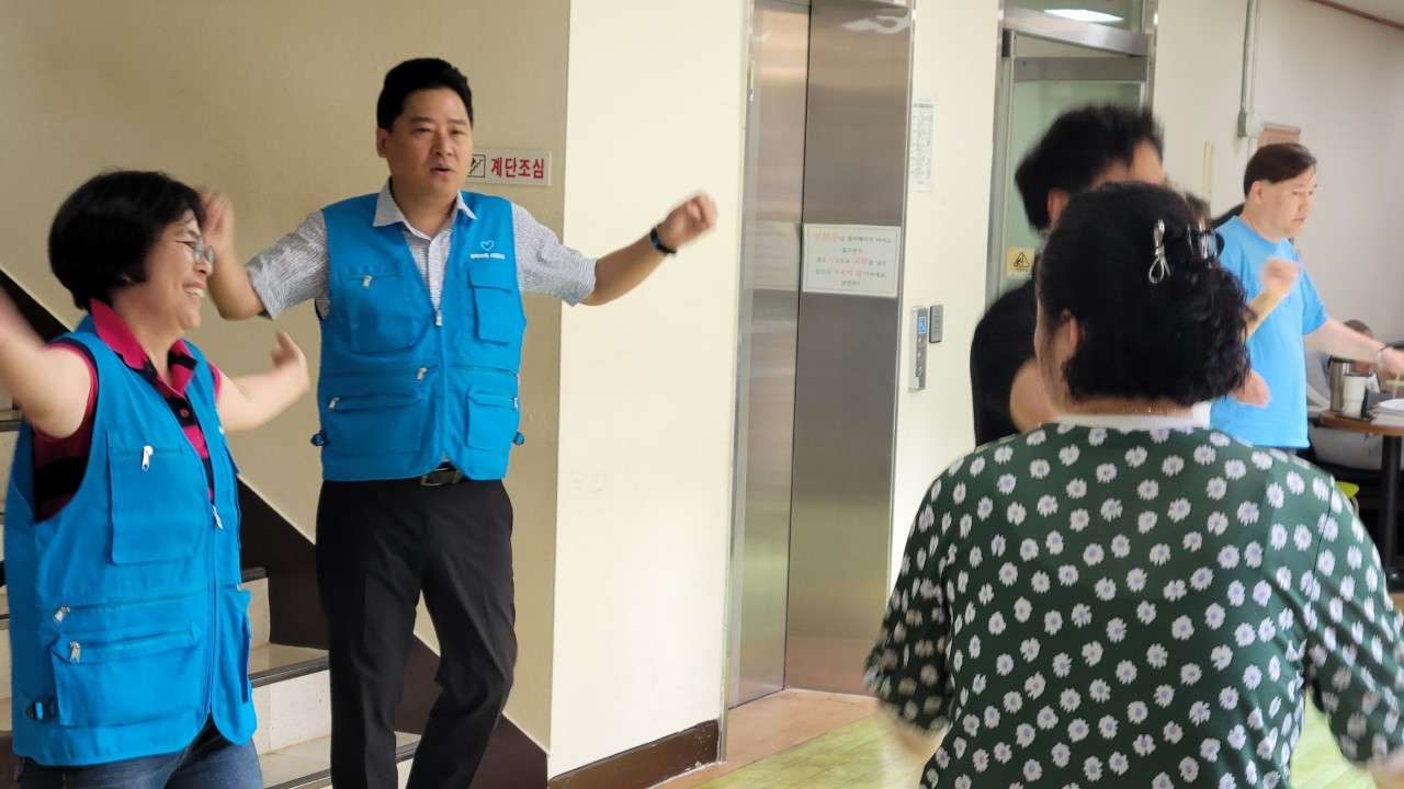 사본 -9_3cfUd018svcbgbgmwm33x56_vd3dgs.jpg