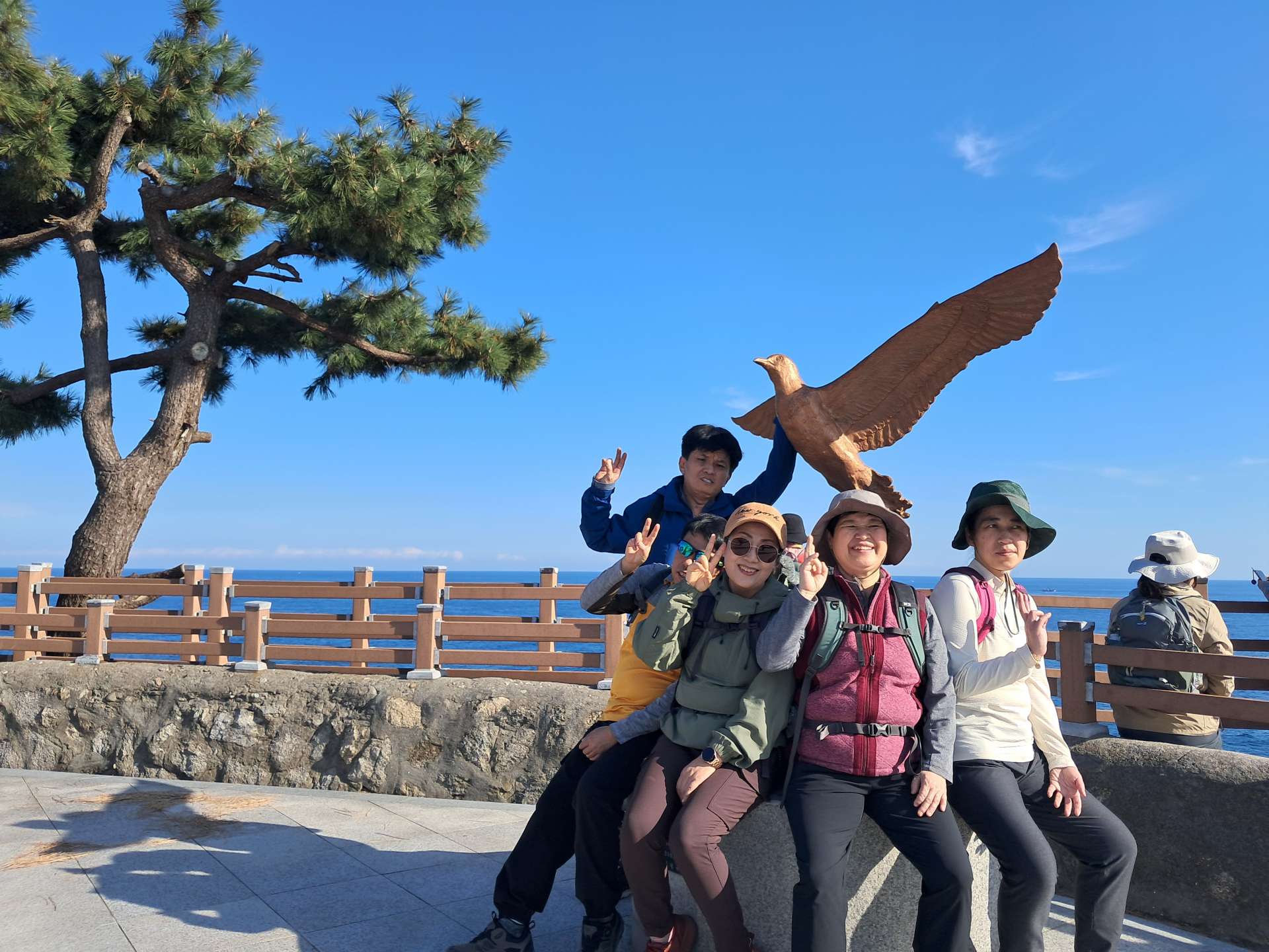 사본 -d_ai9Ud018svc1jbty3j3ql72r_uh9kw5.jpg