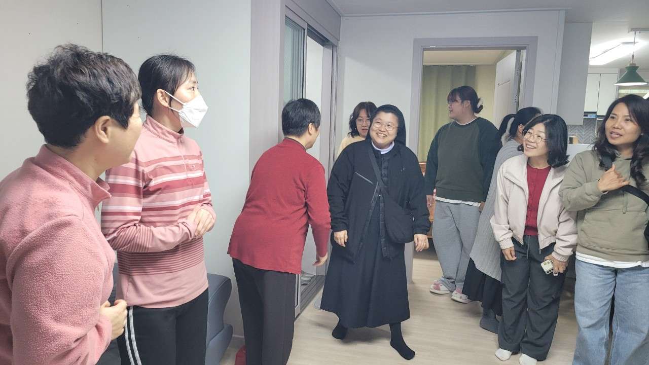 사본 -j_4f0Ud018svc1hy0qut9f5x19_vd3dgs.jpg