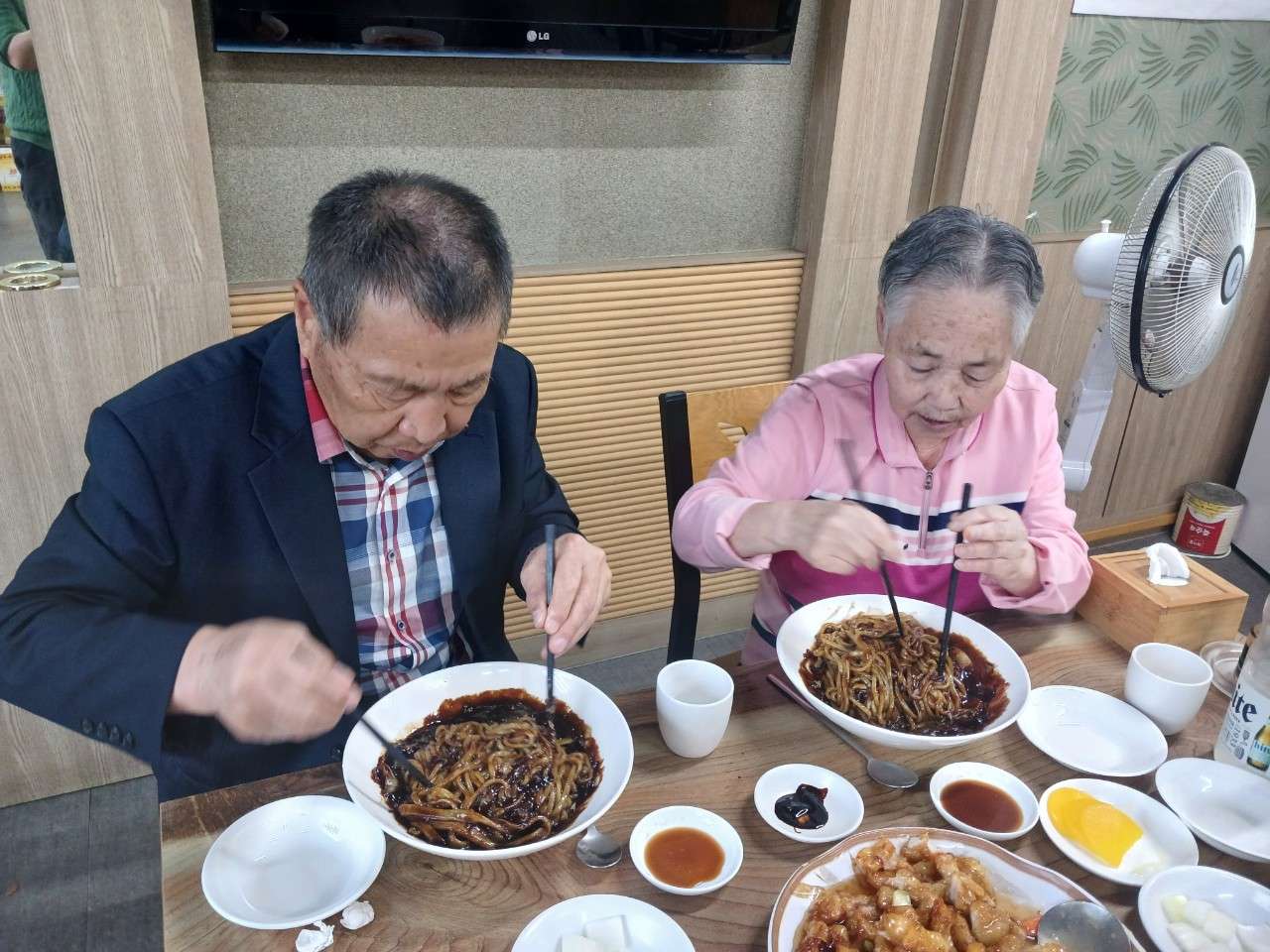 사본 -a_g34Ud018svc1fhw7zkcd8l5_cwk4u7.jpg