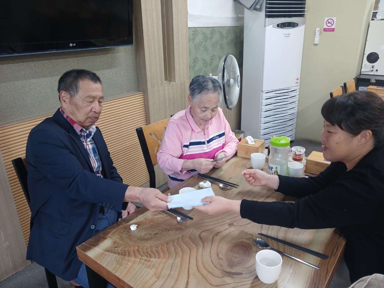 사본 -a_534Ud018svc1fi7cjd5nl5wu_cwk4u7.jpg