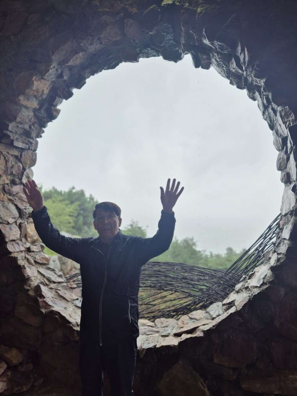 사본 -0_j8cUd018svc1thf18vndi203_uh9kw5.jpg