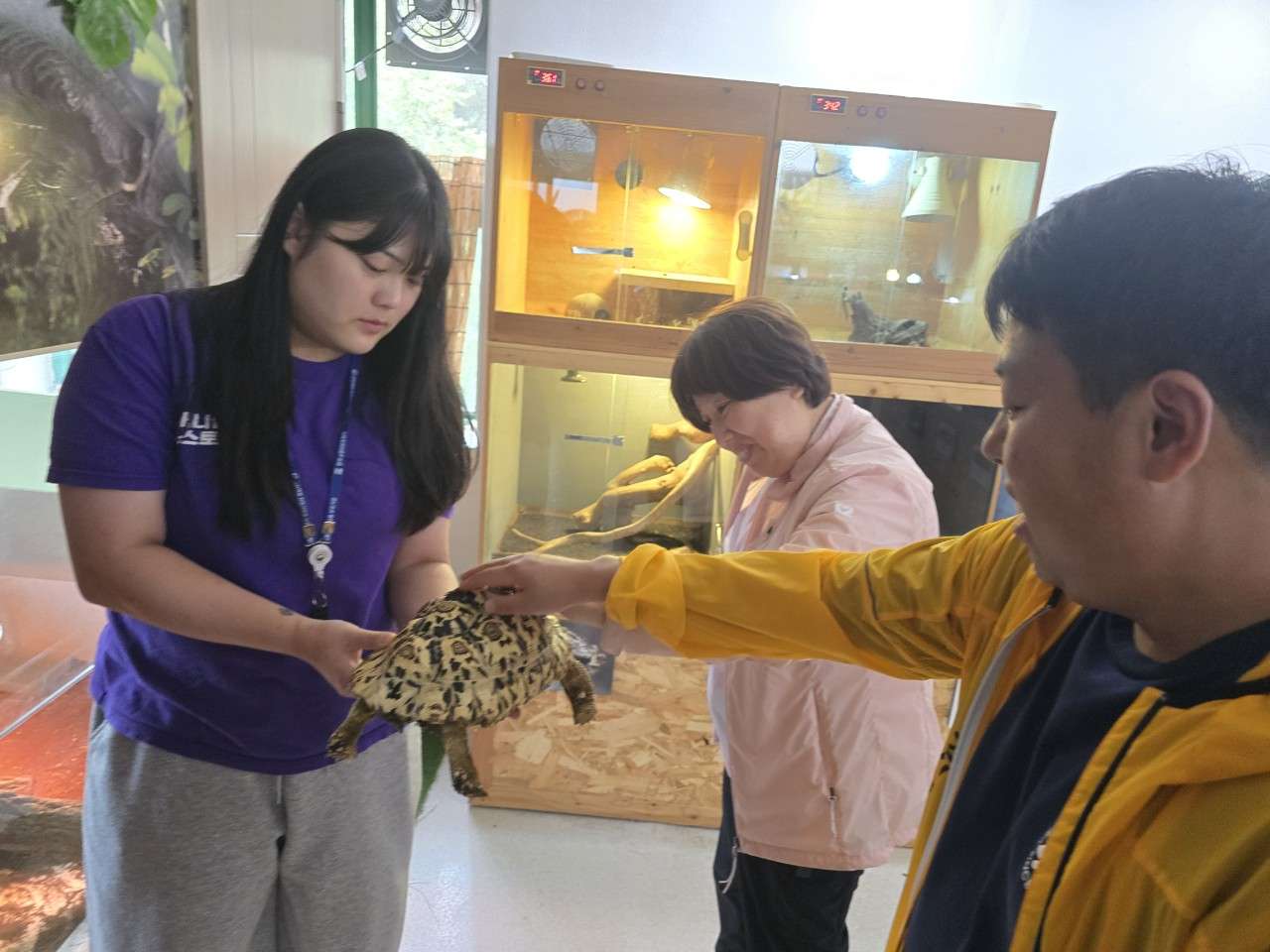 사본 -3_45jUd018svc1ampww3r0gkb0_rzo5c0.jpg